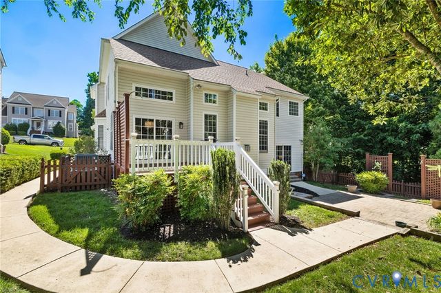 2513 Savage View Dr, Midlothian, VA 23112