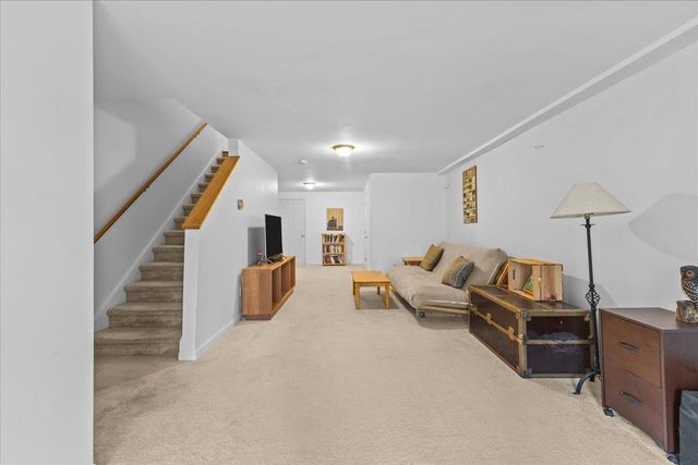 93 Juniper Drive, South Burlington, VT 05403