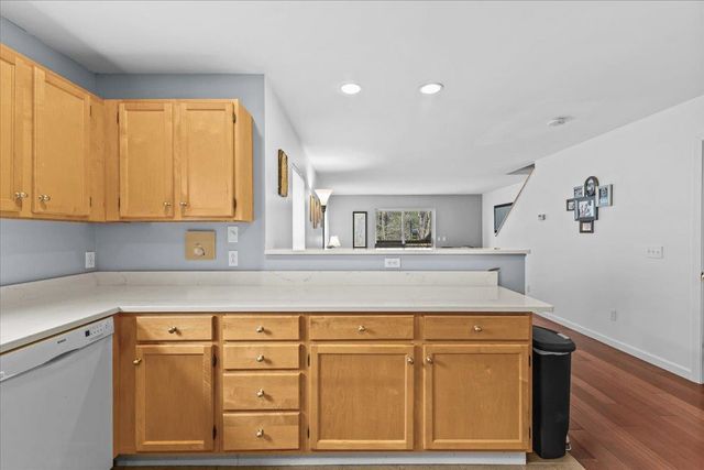93 Juniper Drive, South Burlington, VT 05403