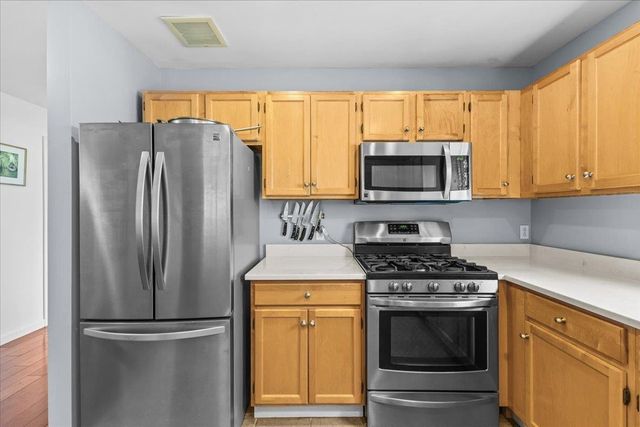 93 Juniper Drive, South Burlington, VT 05403