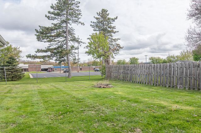 8181 Main Street, Birch Run, MI 48415
