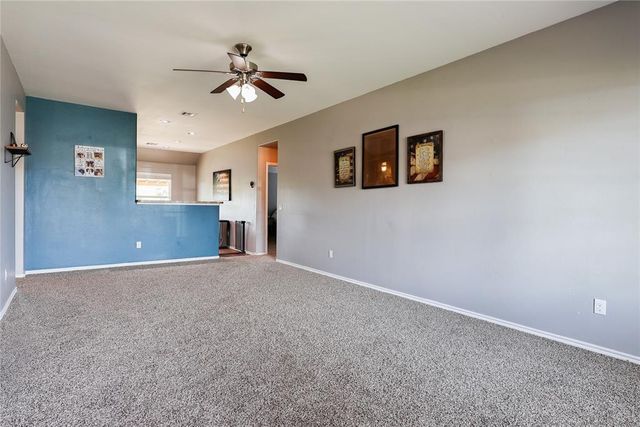 7221 Prairie Twyne Drive, Yukon, OK 73099