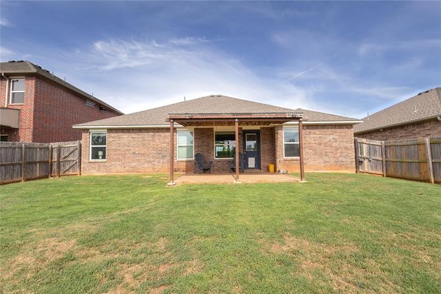 7221 Prairie Twyne Drive, Yukon, OK 73099