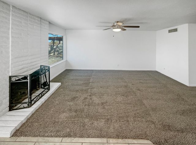 1217 Kirby Street NE, Albuquerque, NM 87112