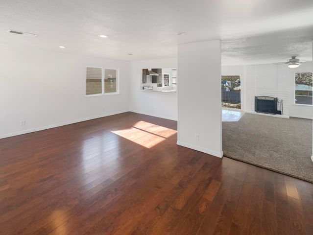 1217 Kirby Street NE, Albuquerque, NM 87112