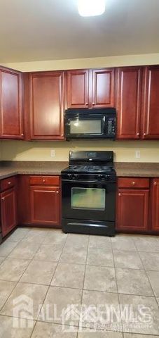 725 Timberlake Drive, Ewing, NJ 08618