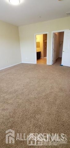 725 Timberlake Drive, Ewing, NJ 08618