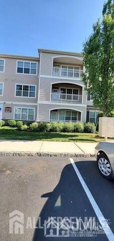 725 Timberlake Drive, Ewing, NJ 08618