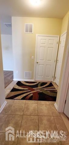 725 Timberlake Drive, Ewing, NJ 08618