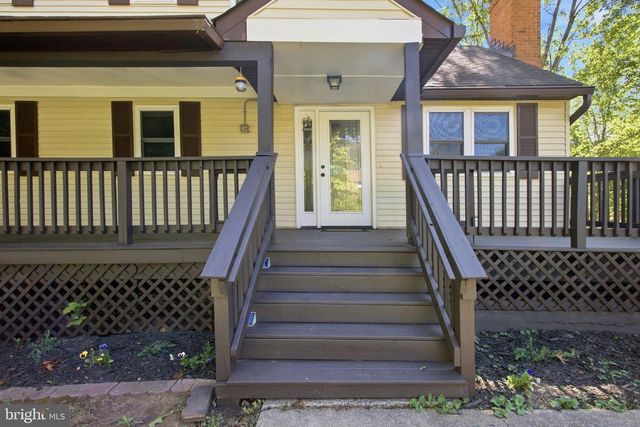 160 CHOPTANK RD, Stafford, VA 22556