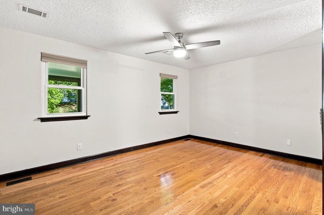 160 CHOPTANK RD, Stafford, VA 22556