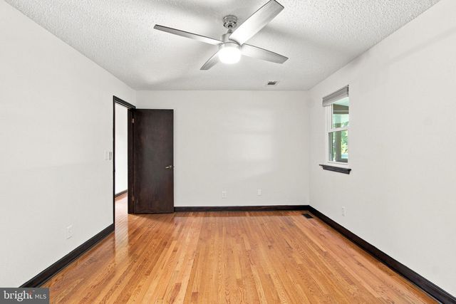 160 CHOPTANK RD, Stafford, VA 22556