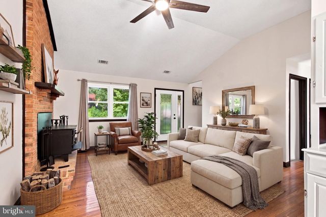 160 CHOPTANK RD, Stafford, VA 22556