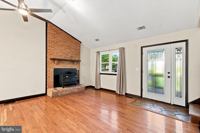 160 CHOPTANK RD, Stafford, VA 22556