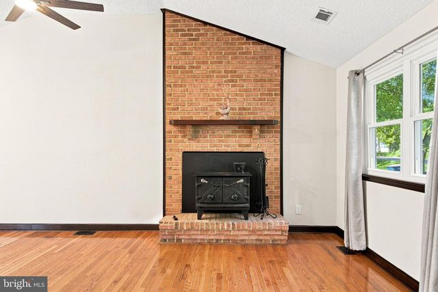 160 CHOPTANK RD, Stafford, VA 22556