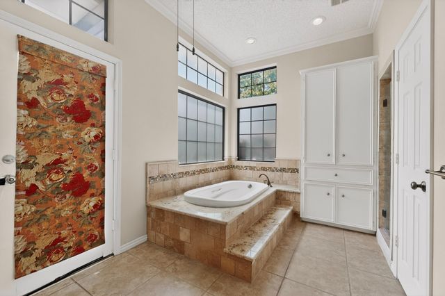14015 Highmark Square, Dallas, TX 75254