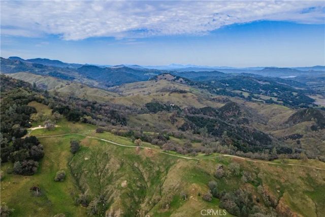 1115 Cypress Mountain Drive, Paso Robles, CA 93446