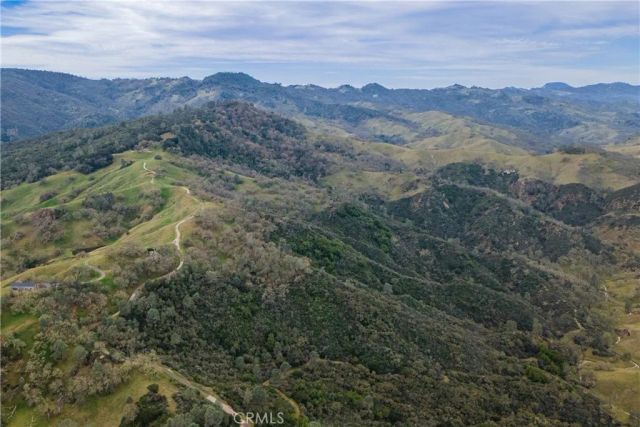 1115 Cypress Mountain Drive, Paso Robles, CA 93446