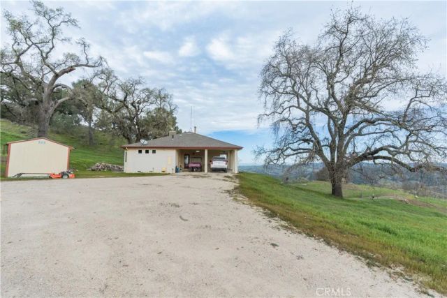 1115 Cypress Mountain Drive, Paso Robles, CA 93446
