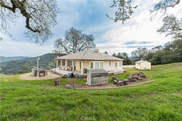1115 Cypress Mountain Drive, Paso Robles, CA 93446
