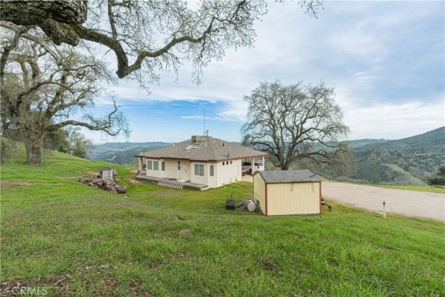 1115 Cypress Mountain Drive, Paso Robles, CA 93446