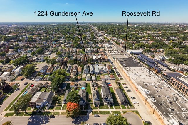1224 Gunderson Avenue, Berwyn, IL 60402