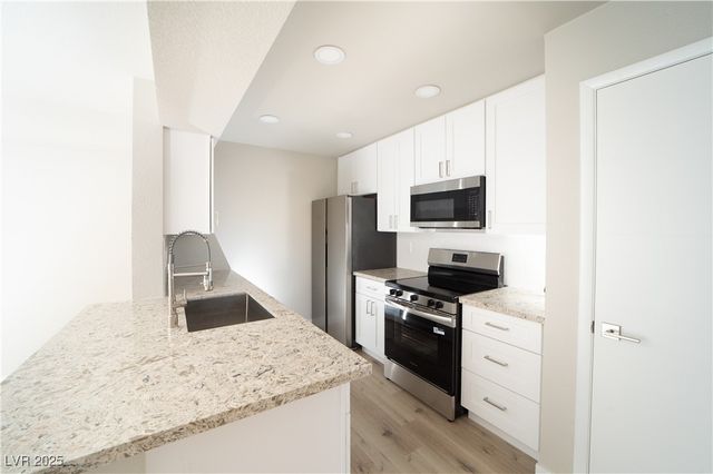 8101 West Flamingo Road 1057, Las Vegas, NV 89147