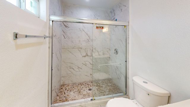 905 Bell Drive, Greenville, TX 75401