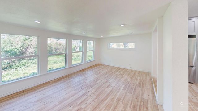 905 Bell Drive, Greenville, TX 75401