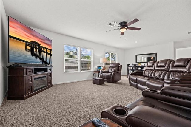 24 PICKSTON LANE, Palm Coast, FL 32164