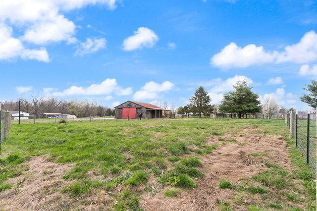 3096 Brassfield Road, Richmond, KY 40475