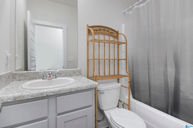 241 UNION STATION DRIVE, Calera, AL 35040