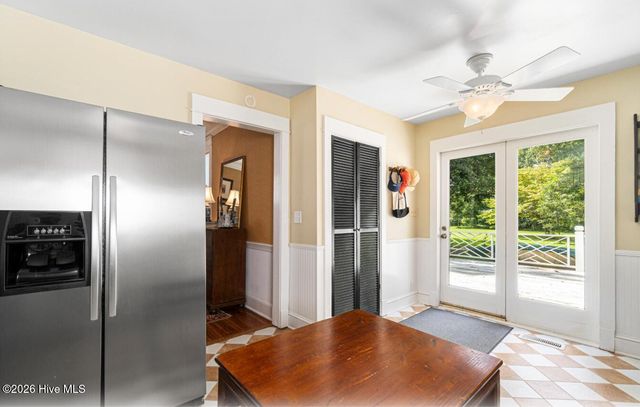 107 Selden Street, Elizabeth City, NC 27909