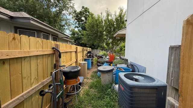14706 Menifee ST, Austin, TX 78725