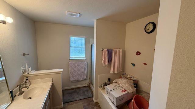 14706 Menifee ST, Austin, TX 78725