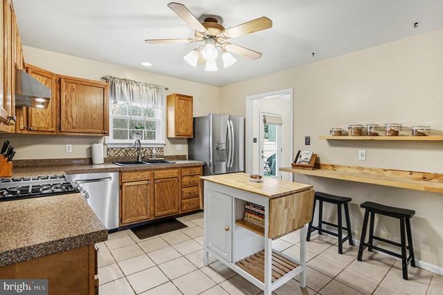 116 PIKELAND AVE, Spring City, PA 19475