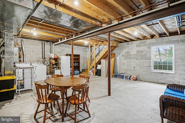 116 PIKELAND AVE, Spring City, PA 19475