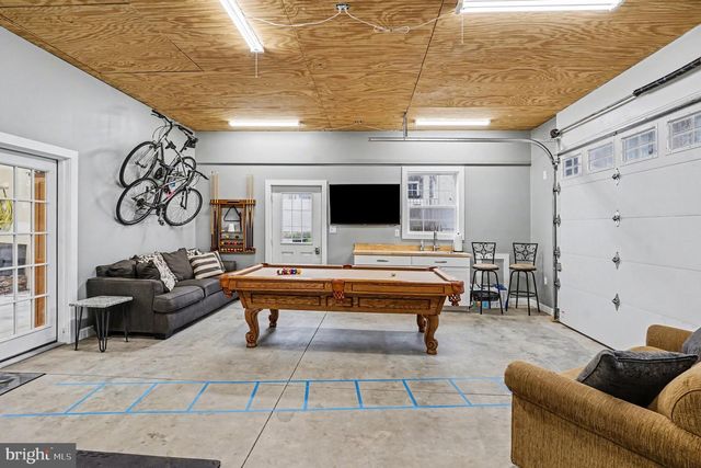 116 PIKELAND AVE, Spring City, PA 19475