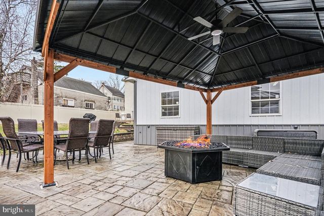 116 PIKELAND AVE, Spring City, PA 19475