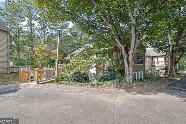 303 Mill Pond Court SE, Smyrna, GA 30082