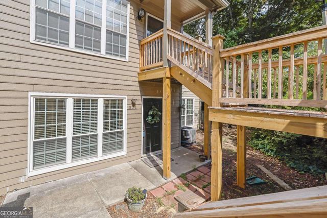 303 Mill Pond Court SE, Smyrna, GA 30082