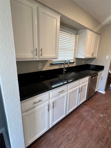 5710 Ranchogrande Drive, Arlington, TX 76017
