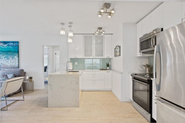 800 Briny Ave West, Pompano Beach, FL 33062