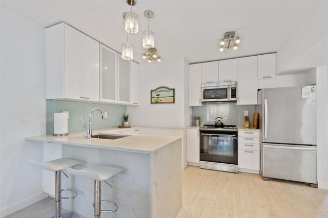 800 Briny Ave West, Pompano Beach, FL 33062