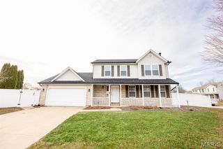 1529 Lincoln Farm Road, O'fallon, IL 62269