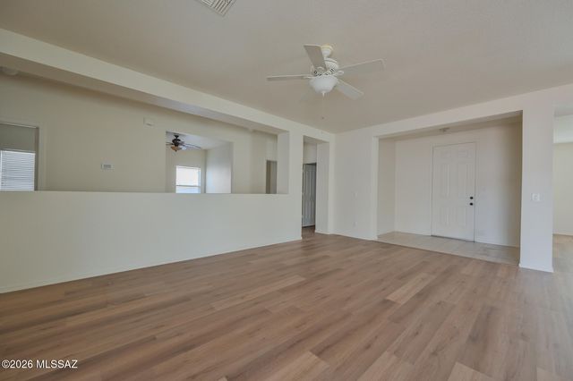 5518 W Copperhead Drive, Tucson, AZ 85742