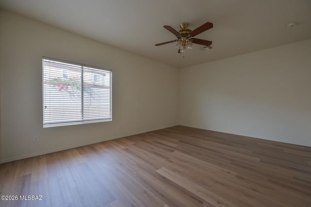 5518 W Copperhead Drive, Tucson, AZ 85742