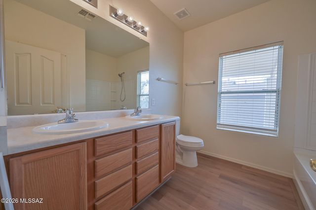 5518 W Copperhead Drive, Tucson, AZ 85742