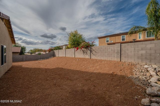 5518 W Copperhead Drive, Tucson, AZ 85742