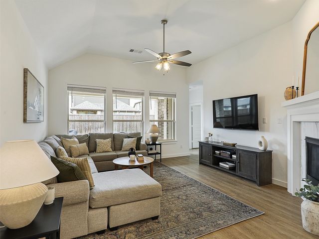 1909 Dappled Grey Avenue, Aubrey, TX 76227